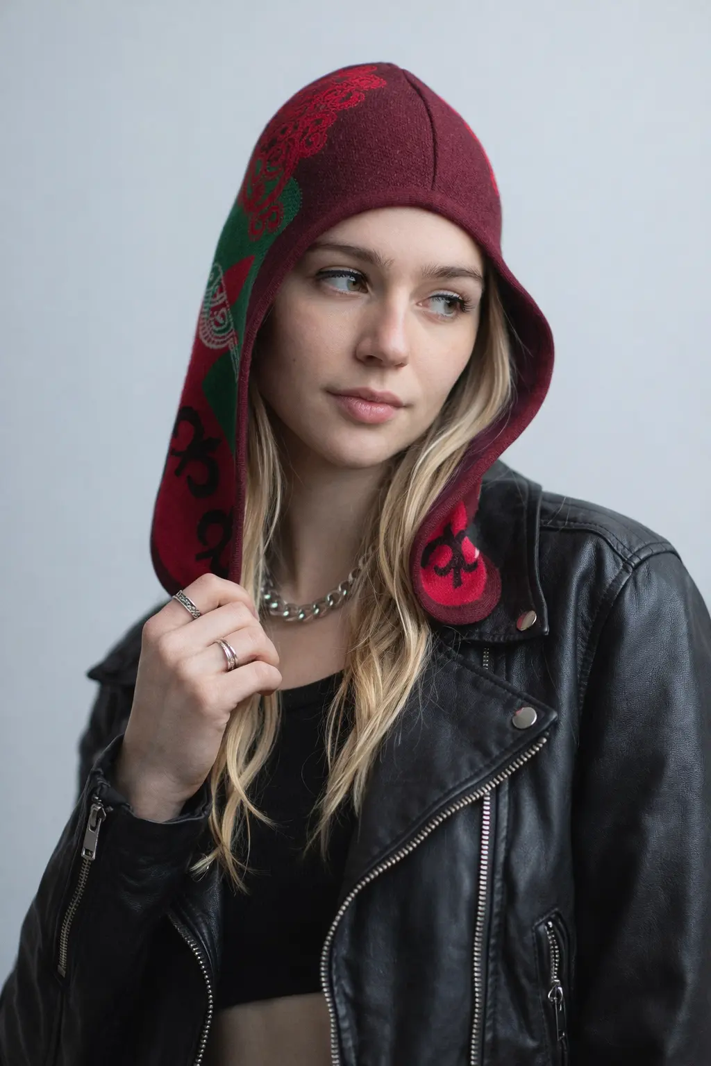 Шапка Савала - фото 1 Шапка Савала - фото 1 в обзоре